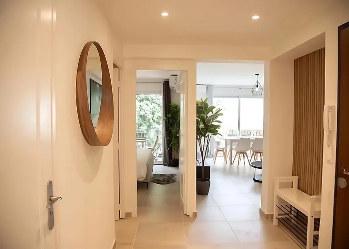 Confort Au Coeur D'antibes Apartment